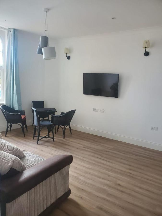 Grand Norfolk Apartment Mundesley Exterior photo