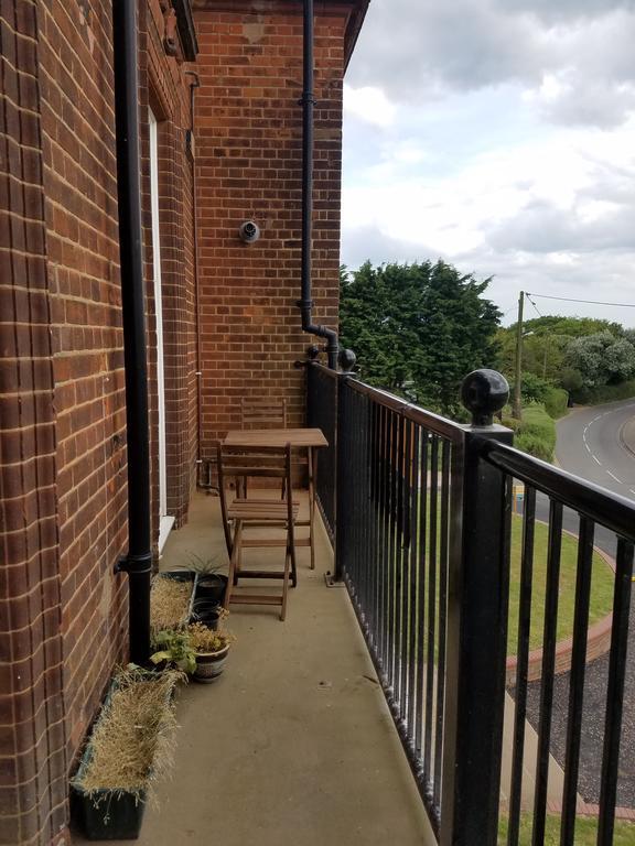 Grand Norfolk Apartment Mundesley Exterior photo